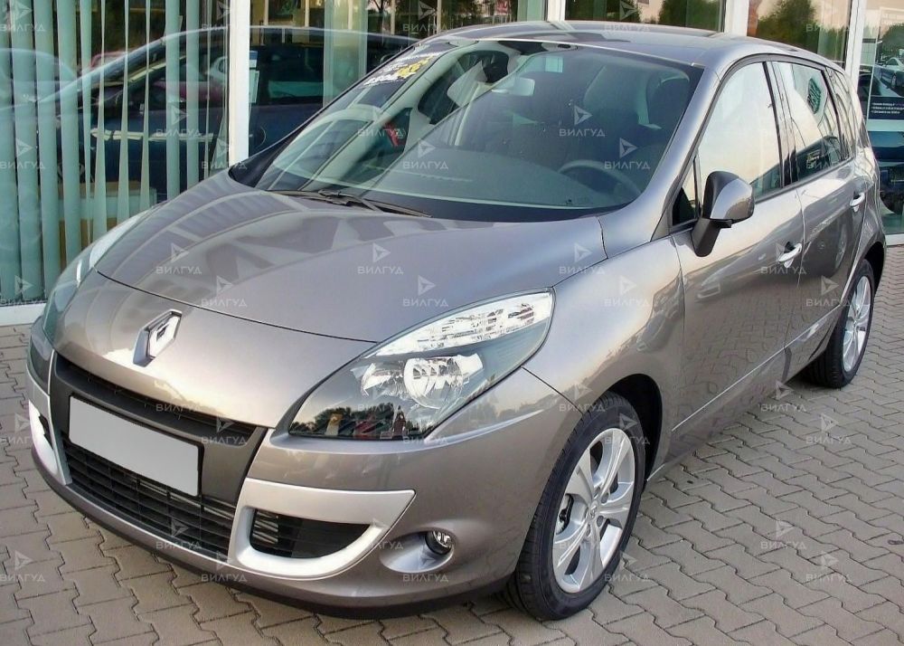 Замена салонного фильтра Renault Scenic в Челябинске